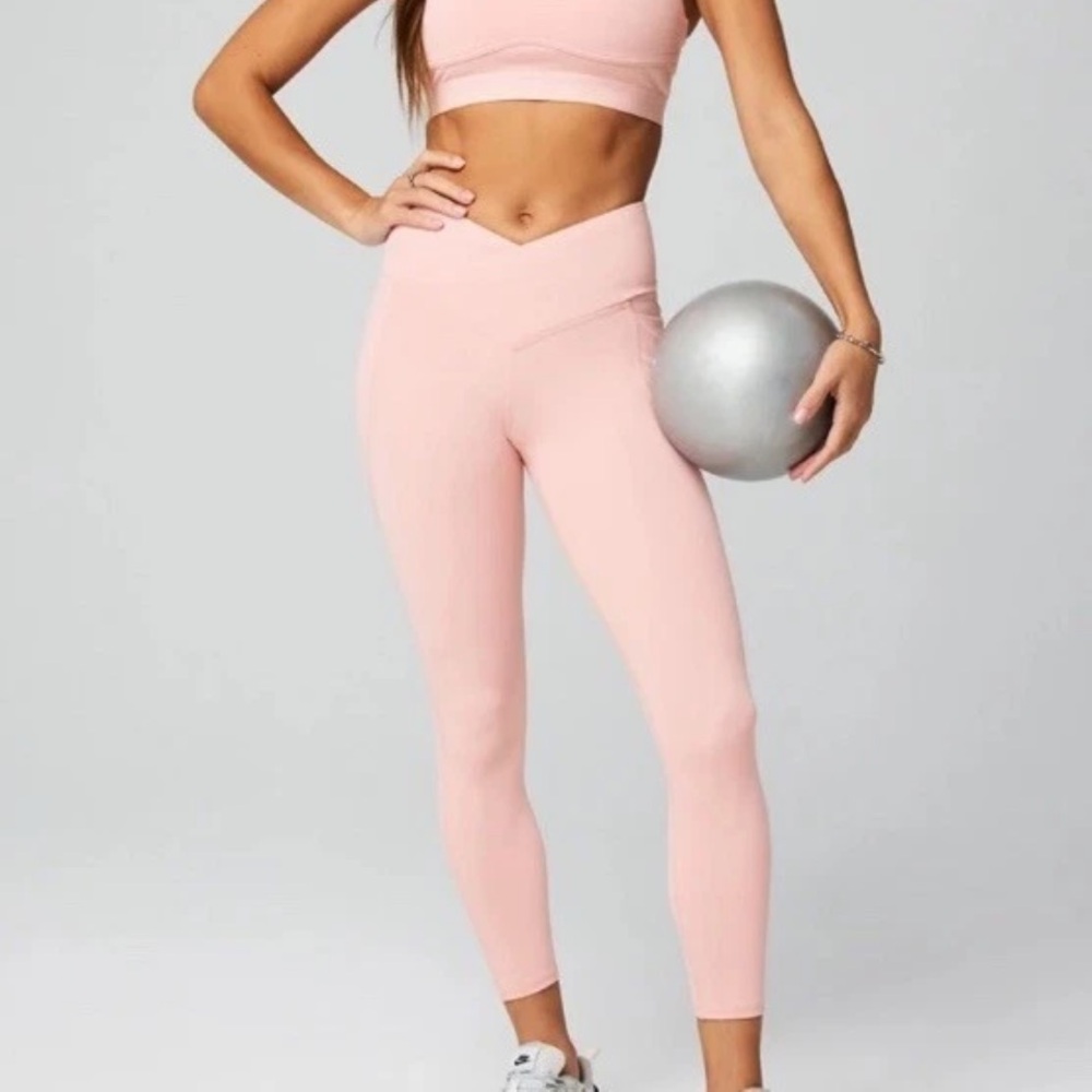 Fabletics Oasis PureLuxe Crossover 7/8 Legging Champagne Blush Size XL